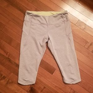 MPG Yoga/Workout pants - just below the knee Med